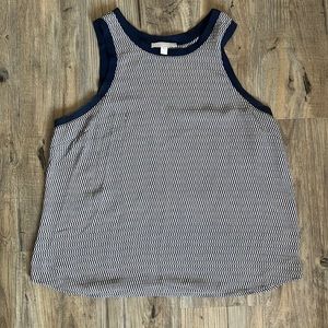 Chelsea 28 Geometric Tank
